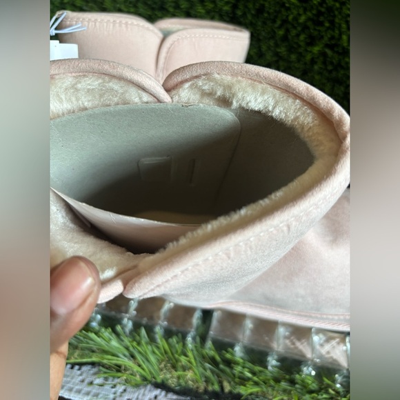 🩷🩷Old Navy Women's Pink Winter Boots size #8.5🩷🩷 - Picture 5 of 11